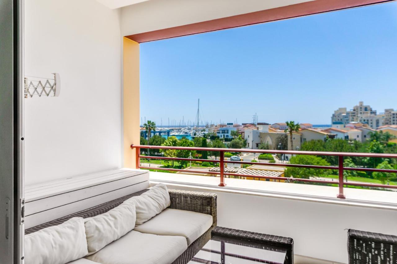 Limassol Marina Nereids D22 By Ezoria Villas Екстер'єр фото